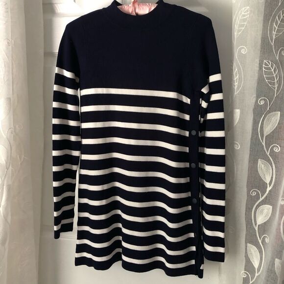 Zara knit sweater striped top side buttons tunic, size small - Picture 3 of 9